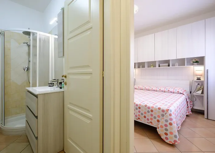 - A Due Passi Dal Lungomare E Centro Citta