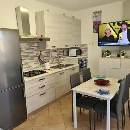 Apartment A Due Passi Dal Lungomare E Centro Citta Olbia